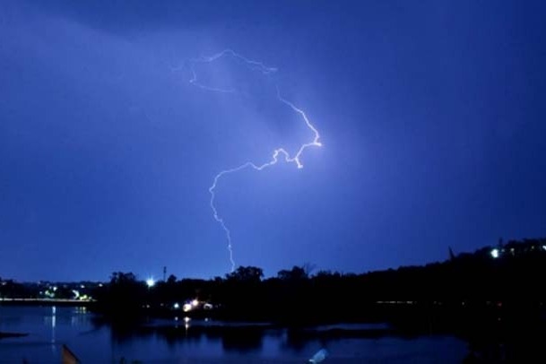 Jogulamba Gadwal District Three Agricultural Laborers Died in Lightning Strike