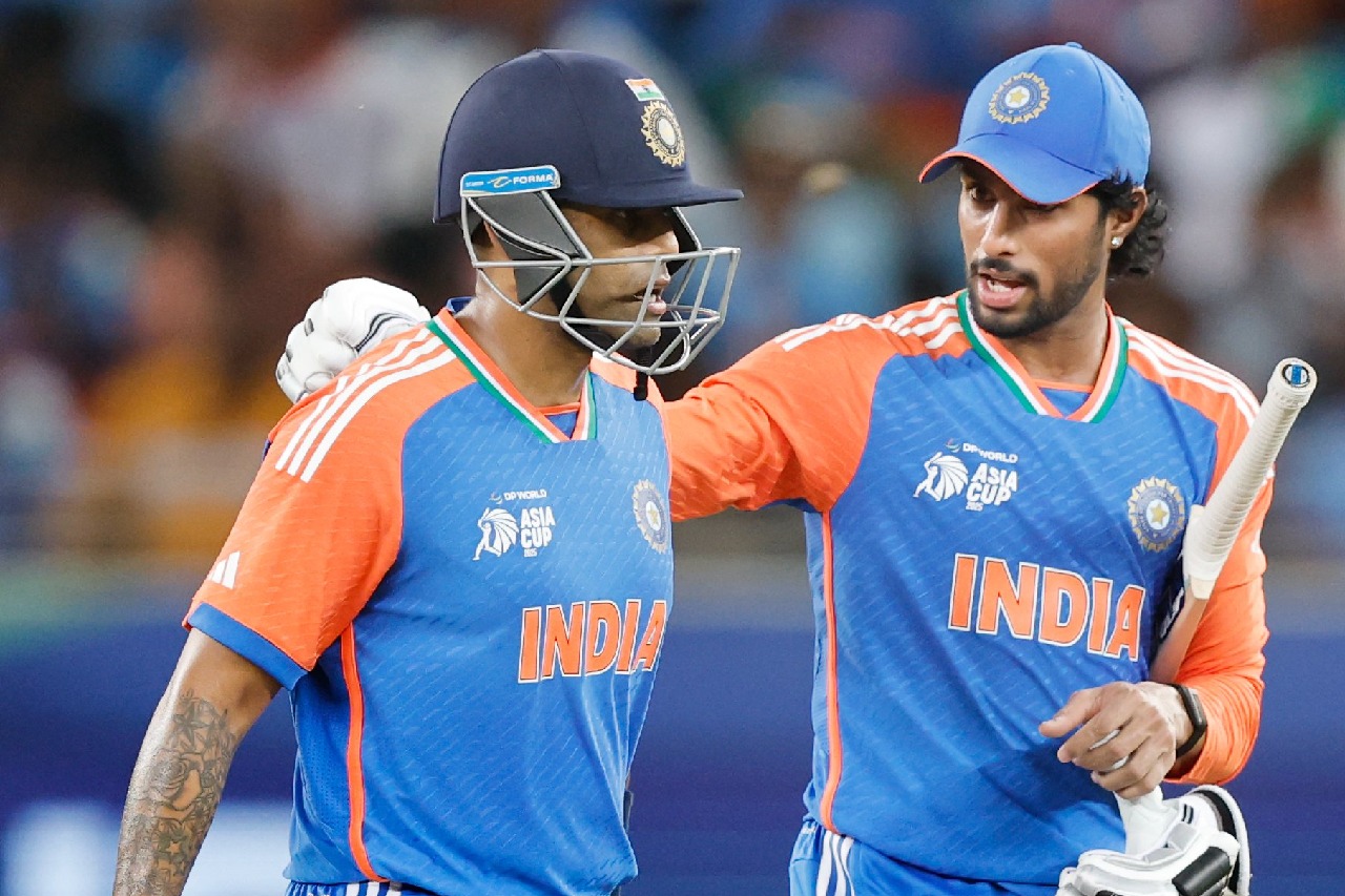 BCCI clarifies on handshake controversy after India Pakistan match