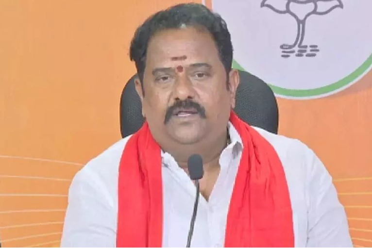 BJP MLA Venkatramana Reddy Falls Ill in Kamareddy