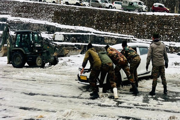 Indian Armys Operation Himrahat Saves 46 Tourists Stranded in Sikkim Snowfall