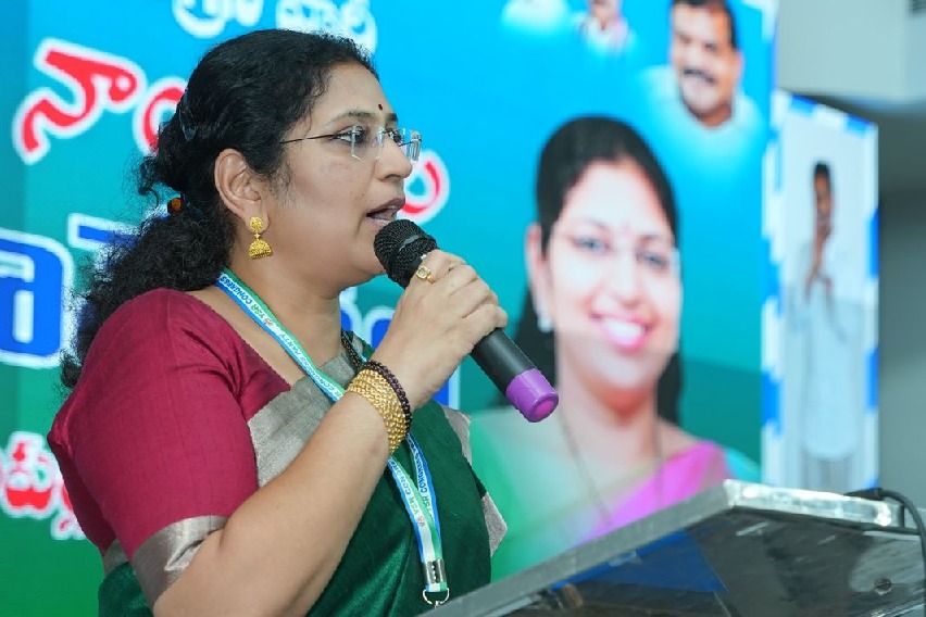 YSRCP Files Complaint Against ABN Andhra Jyothi with NBDA and NCW