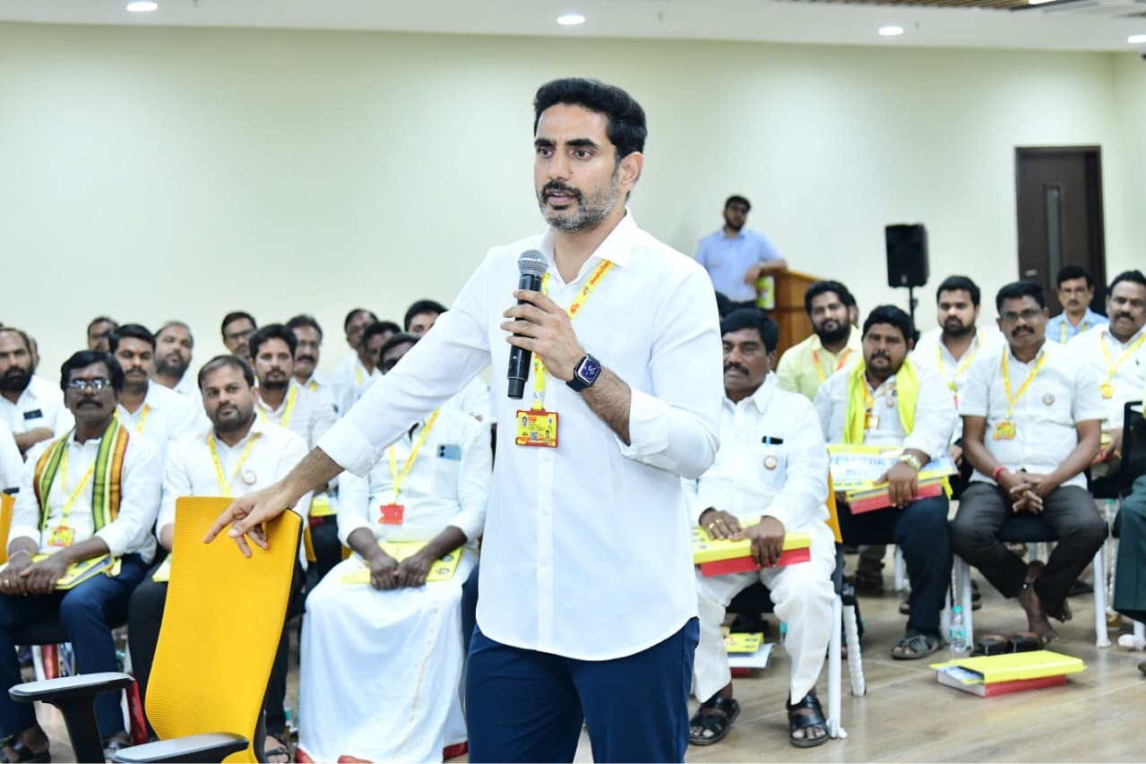 Nara Lokesh Slams Jagans Unstable Politics