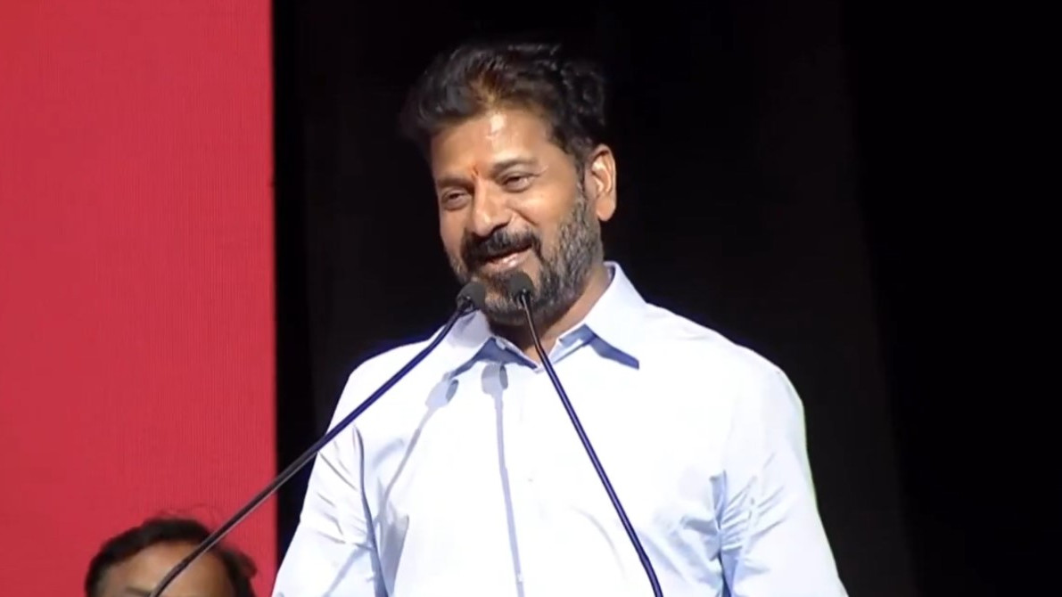 పేదలు చెరువులను కబ్జా చేస్తే అర్థముంది.. ధనికులు కూడా చెరువులను ఆక్రమిస్తే ఏమనాలి