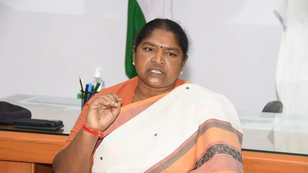 స్థానిక సంస్థల ఎన్నికల్లో ఓడిన అంగన్వాడీలకు తెలంగాణ సర్కార్ గుడ్ న్యూస్