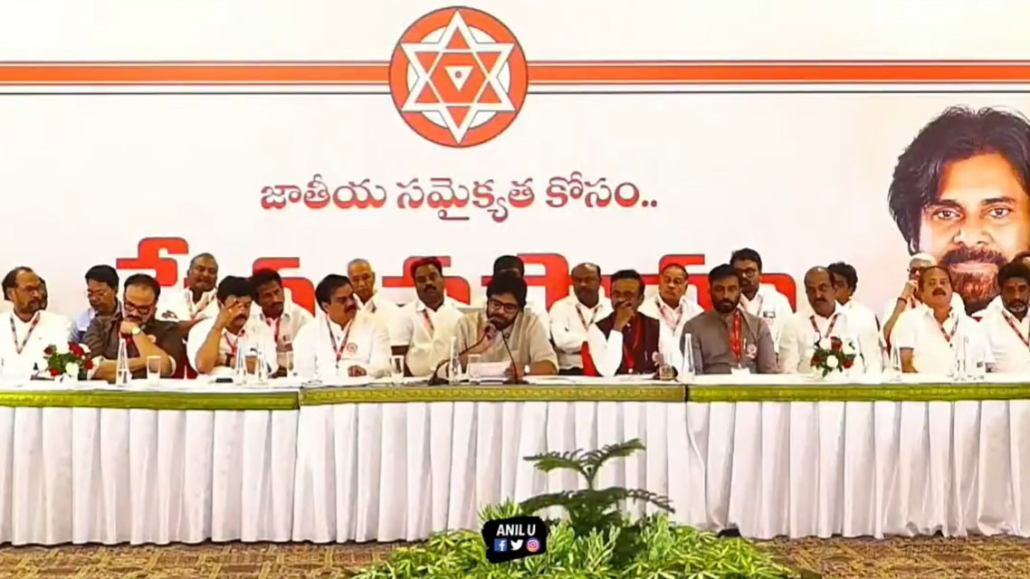 తెలంగాణ అమరవీరుల గుర్తింపులో జాప్యం.. ఢిల్లీలో పవన్ కల్యాణ్ కీలక వ్యాఖ్యలు
