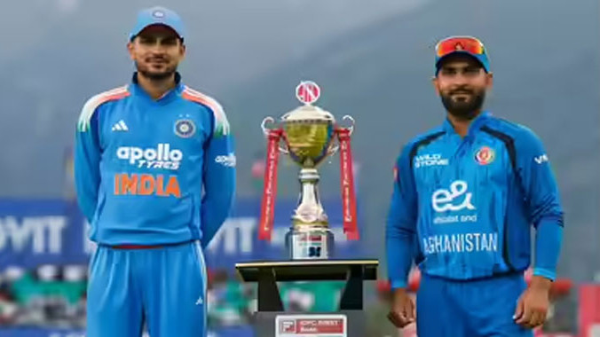 టాస్ గెలిచిన ఆఫ్ఘ న్.. టీమిండియాలో కొత్త ప్లేయ ర్ అరంగేట్రం