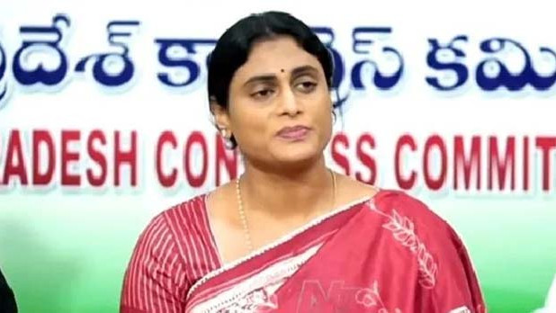 సీఎం చంద్రబాబు రైతులకు క్షమాపణ చెప్పాలి.. షర్మిల డిమాండ్