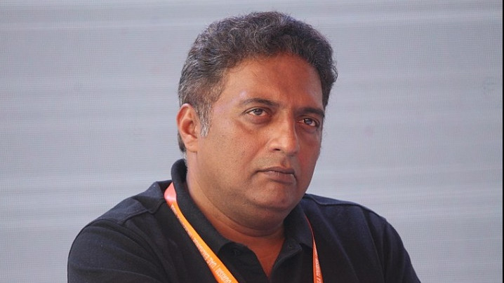 నటుడు ప్రకాశ్ రాజ్ కు నాన్ బెయిలబుల్ వారెంట్.. నాలుగు రాష్ట్రాల్లో ఓటు హక్కుపై కోర్టు సీరియస్