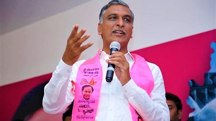 డీటీఓ వెంకన్న మృతిపై హరీశ్ రావు అనుమానాలు
