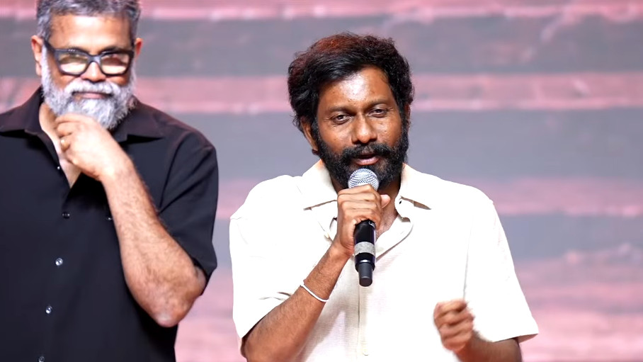 పెద్ది మెగా బ్లాక్ బస్టర్' వేదికపై బుచ్చిబాబు
