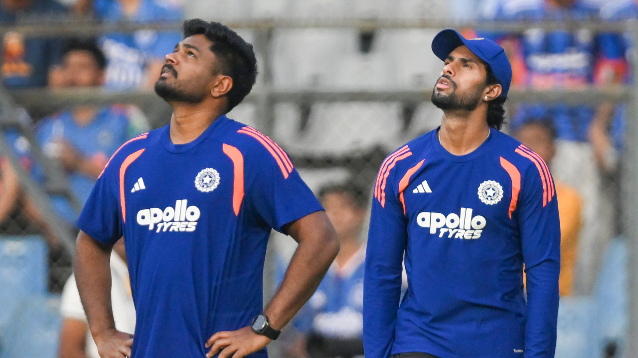 తిలక్ కు బదులు సంజూనే ఆడించాలి’.. టీమిండియాపై కృష్ణమాచారిశ్రీకాంత్ ఘాటు విమర్శలు తిలక్ కు బదులు సంజూనే ఆడించాలి’.. టీమిండియాపై కృష్ణమాచారిశ్రీకాంత్ ఘాటు విమర్శలు