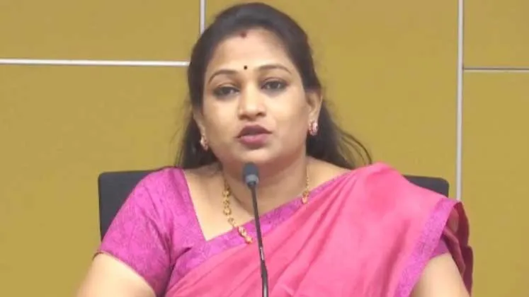 వైసీపీపై హోంమంత్రి అనిత నిప్పులు