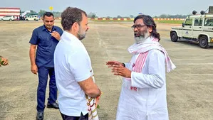 ఝార్ఖండ్ విద్యార్థుల కోసం రాహుల్ లేఖ.. సోరెన్ కు కీలక సూచన ఝార్ఖండ్ విద్యార్థుల కోసం రాహుల్ లేఖ.. సోరెన్ కు కీలక సూచన