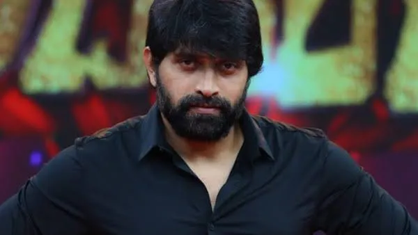 జానీ మాస్టర్ కు ఫిలిం ఫెడరేషన్ షాక్.. నిషేధం కొనసాగింపు