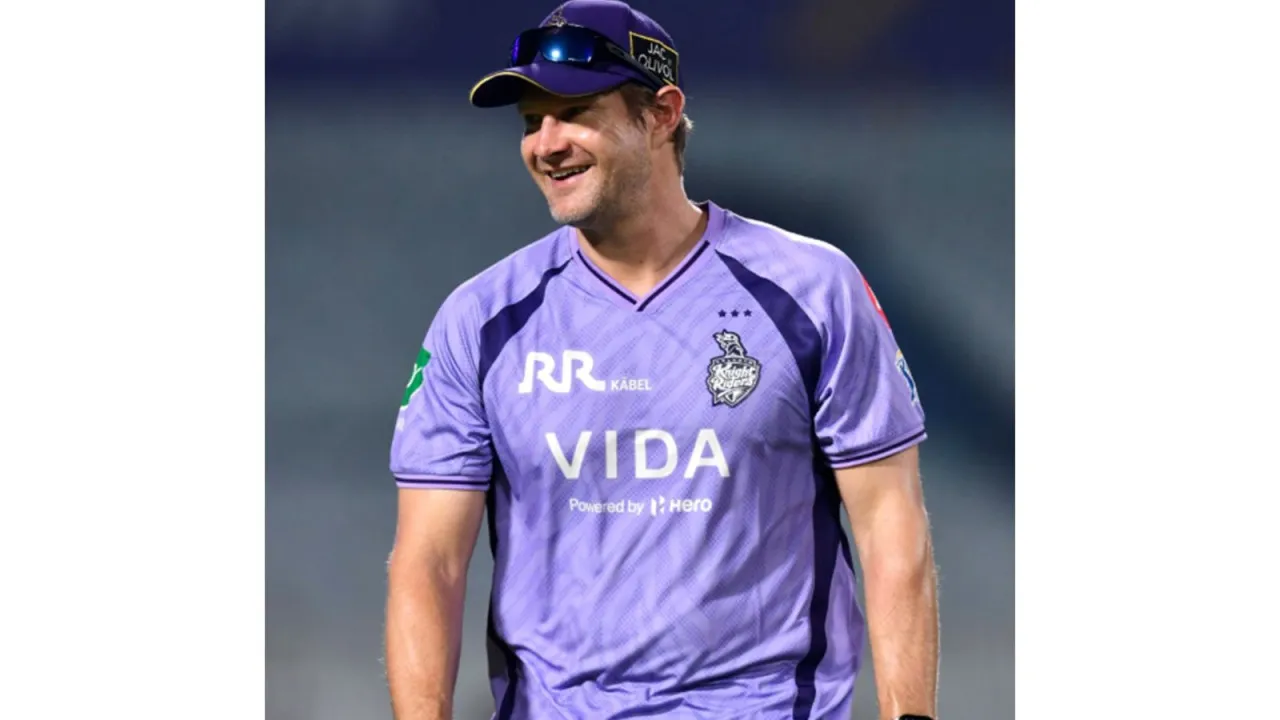 ఆస్ట్రేలియా మాజీక్రికెటర్ షేన్ వాట్సన్ ఆస్ట్రేలియా మాజీక్రికెటర్ షేన్ వాట్సన్