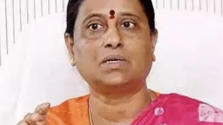 కుమార్తెవ్యాఖ్యల వివాదం.. సీఎం రేవంత్ రెడ్డి వచ్చాక మాట్లాడతానన్న కొండా సురేఖ కుమార్తెవ్యాఖ్యల వివాదం.. సీఎం రేవంత్ రెడ్డి వచ్చాక మాట్లాడతానన్న కొండా సురేఖ