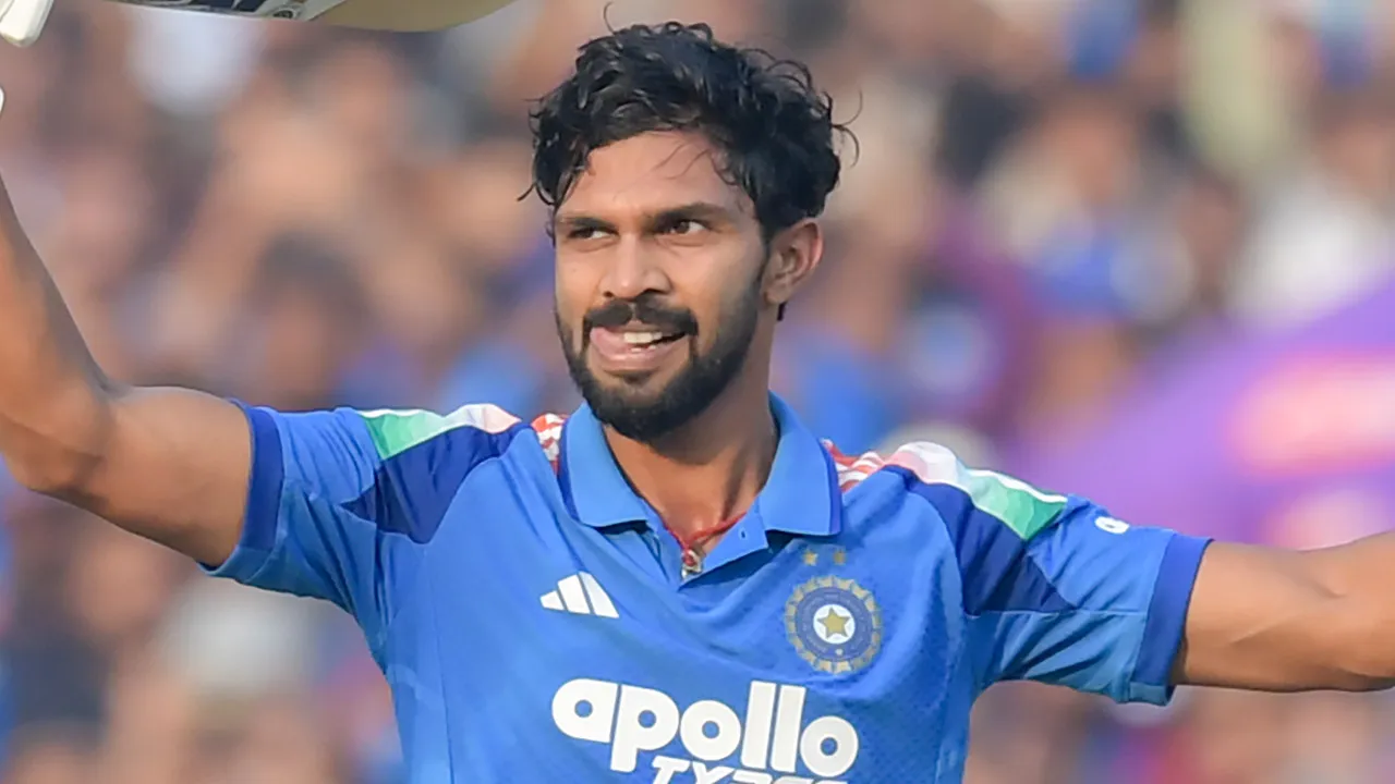 చాలా నమ్మకంగా ఉన్నా’.. టీమిండియాలోకి రీఎంట్రీపై రుతురాజ్ గైక్వాడ్ ధీమా చాలా నమ్మకంగా ఉన్నా’.. టీమిండియాలోకి రీఎంట్రీపై రుతురాజ్ గైక్వాడ్ ధీమా
