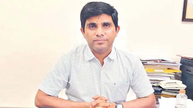 కోర్టు దిక్కరణ కేసులో ఆర్డీవోకు జైలు శిక్ష