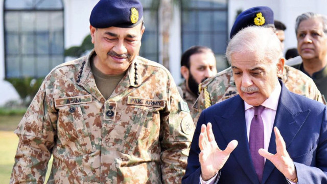 అమెరికాకు పాక్ ఆర్మీ చీఫ్ ఝలక్.. ఇరాన్‌తో రహస్య సైనిక ఒప్పందాలు!