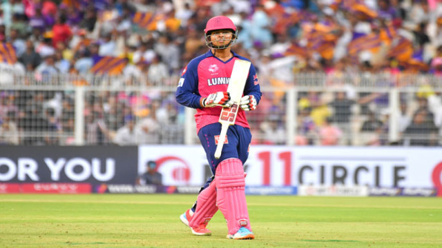 యంగ్ సెన్సేషన్ వైభవ్‌కు దిగ్గజాల హెచ్చరిక.. సచిన్‌ను చూసి నేర్చుకోమన్న భోగ్లే!