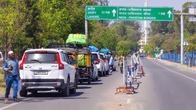 92 మంది భారతీయ యాత్రికులకు వీసా నిరాకరించిన పాకిస్థాన్