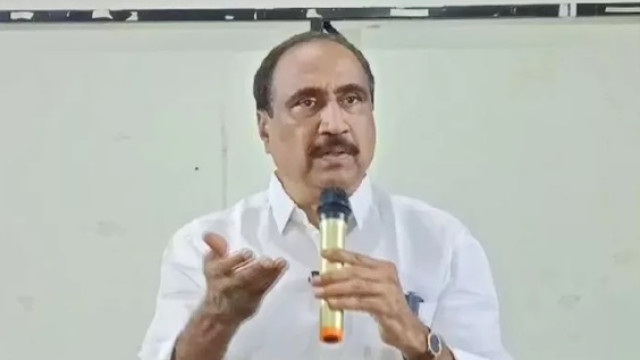 పార్టీ ఫిరాయింపులకు బీజం వేసింది మీరే.. కేటీఆర్ వ్యాఖ్యలపై ఎమ్మెల్యే సంజయ్ నిప్పులు!