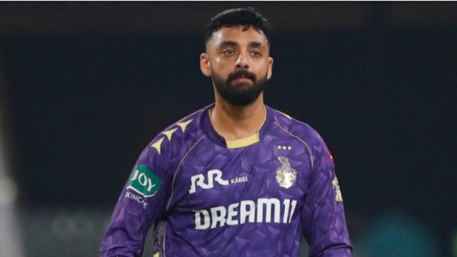 డ్రెస్సింగ్ రూమ్‌లో ఇన్ని కన్నీళ్లు ఎప్పుడూ చూడలేదు: వరుణ్ చక్రవర్తి