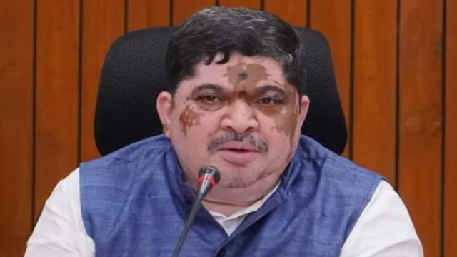 జీవన్ రెడ్డికి 14 సార్లు బీ-ఫామ్ ఇచ్చింది కాంగ్రెసే.. కేసీఆర్ పిల్లి శాపనార్థాలకు భయపడము: మంత్రి పొన్నం