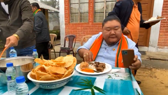 మమతా దీదీ, నేను బీజేపీయే మాంసాహారం తింటాను: నాగాలాండ్ నేత వీడియో