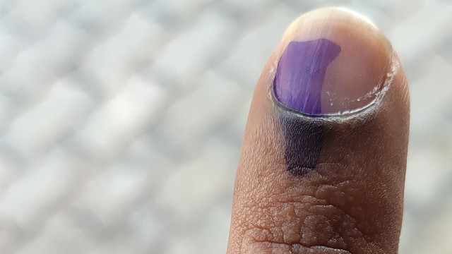 తమిళనాడు, పశ్చిమ బెంగాల్‌లో పోలింగ్ ప్రారంభం