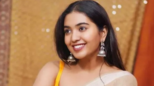 నేను నటిని.. కంటెంట్ క్రియేటర్‌ని కాదు: శివాత్మిక రాజశేఖర్