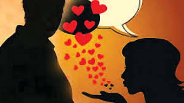 హనీ ట్రాప్ కేసులో నిర్లక్ష్యం.. ఇద్దరు సీఐలపై వేటు, వీఆర్‌కు అటాచ్