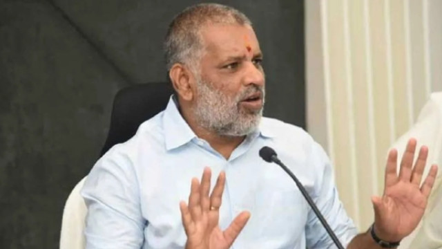 ఏపీ లిక్కర్ స్కామ్‌లో ఈడీ మెరుపు దాడులు.. కీలక నిందితుల ఇళ్లు, కార్యాలయాల్లో సోదాలు