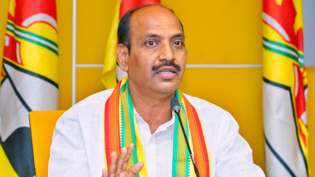 జయమంగళ వెంకటరమణ రాజీనామా తిరస్కరణ... మండలి చైర్మన్ పై వేపాడ చిరంజీవి ఫైర్