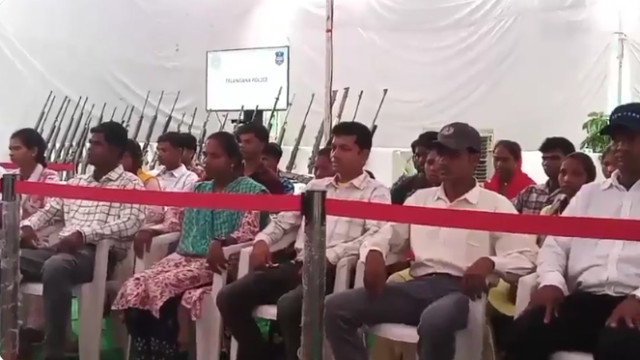 ఇదే చివరి బ్యాచ్...! తెలంగాణ పోలీసుల ఎదుట 47 మంది మావోల లొంగుబాటు