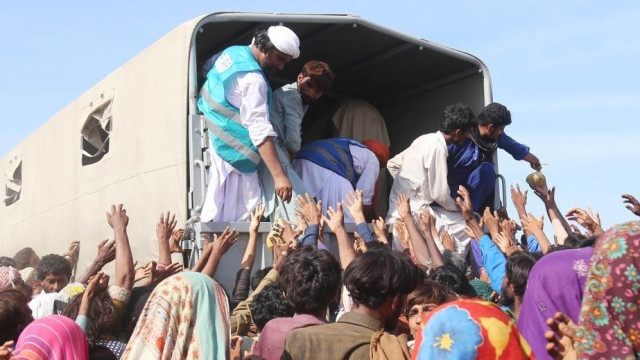 ఆకలితో అలమటించే దేశాల టాప్-10 జాబితాలో పాకిస్థాన్