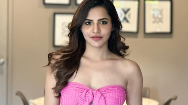 అషు రెడ్డి కేసులో సంచలన విషయాలు.. ఆత్మహత్య బెదిరింపులు