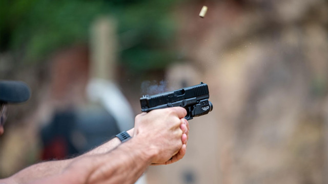 ఢిల్లీలో పోలీసు ఘాతుకం: ఫుడ్ డెలివరీ ఏజెంట్‌ను కాల్చి చంపిన కానిస్టేబుల్