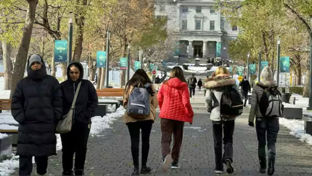 భారత విద్యార్థుల్లారా.. విదేశాలకు వెళ్తున్నారా?.. ఈ కొత్త వీసా రూల్స్ తెలుసుకోండి!