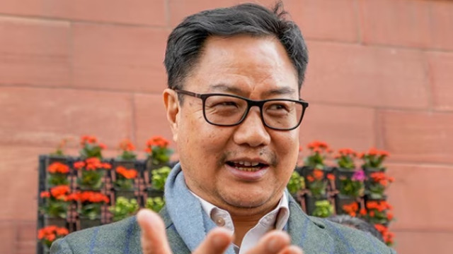 కాంగ్రెస్ మహిళా వ్యతిరేకి అని శశి థరూర్ అంగీకరించారు: కిరన్ రిజిజు