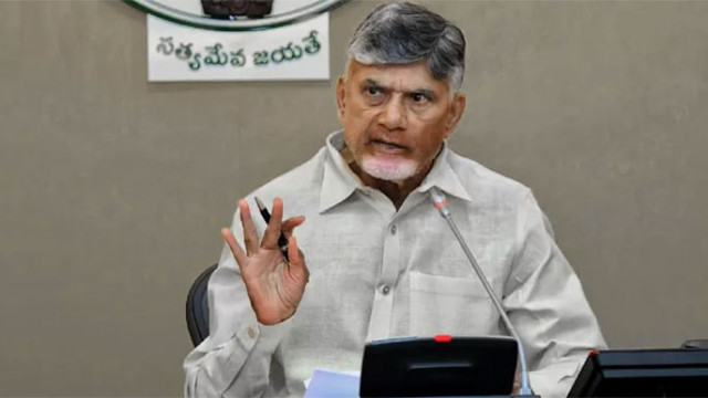పవన్ కల్యాణ్‌తో నేను బాగానే ఉన్నా.. అతిగా ప్రవర్తిస్తే సహించేదిలేదు: టీడీపీ నేతలకు చంద్రబాబు వార్నింగ్