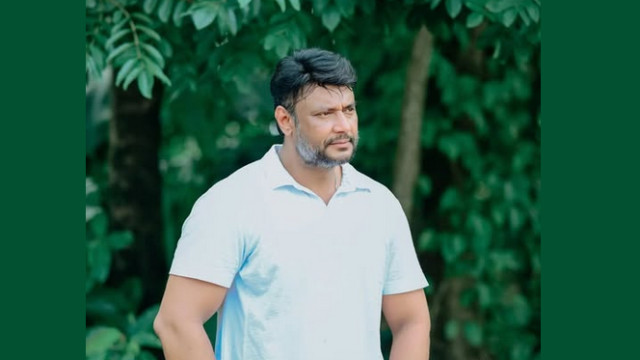 అభిమాని హత్య కేసు... బెయిల్ కోసం సుప్రీంకోర్టును ఆశ్రయించిన హీరో దర్శన్