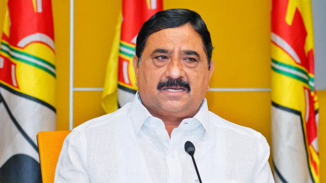 ఒక విద్యావంతుడు విద్యాశాఖ మంత్రి అయితే ఫలితాలు ఇలా ఉంటాయి: కాలవ శ్రీనివాసులు