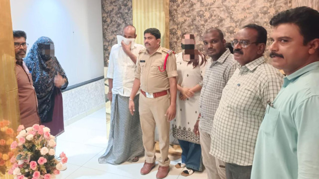 గుంటూరులో మసాజ్ సెంటర్ ముసుగులో వ్యభిచారం... నలుగురి అరెస్ట్
