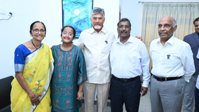సమాజానికి తిరిగి ఇవ్వాలనే లక్ష్యంతో జాస్తి వెంకట్ ముందుకు రావడం ప్రశంసనీయం: సీఎం చంద్రబాబు