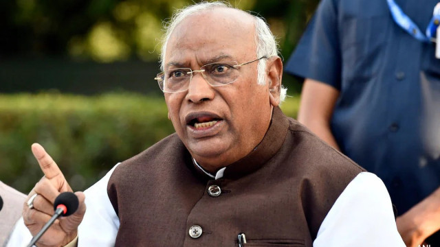 కర్ణాటక ముఖ్యమంత్రి మార్పుపై మరోసారి స్పందించిన మల్లికార్జున ఖర్గే