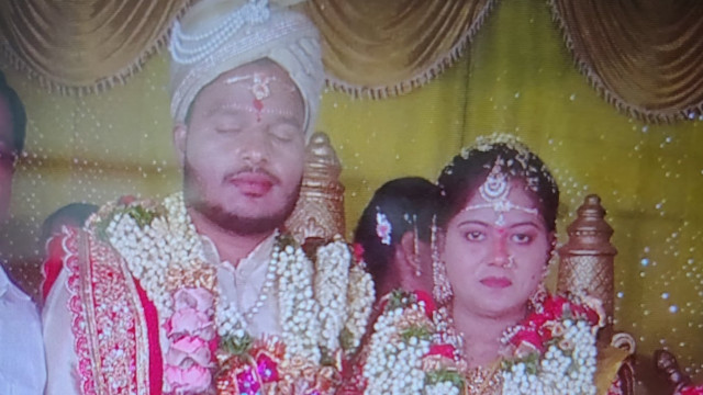 వివాహం జరిగి 2 నెలలు కూడా కాలేదు.. నవదంపతుల ఆత్మహత్య