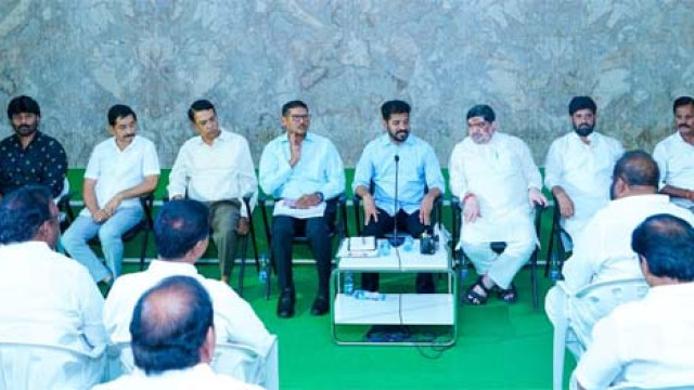 ఆర్టీసీ కార్మికులకు సీఎం రేవంత్ రెడ్డి శుభవార్త