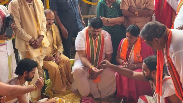ఆకివీడు రామాలయ పునర్నిర్మాణ పనులకు శంకుస్థాపన చేశాం: రఘురామ
