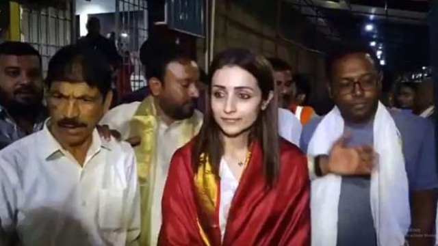 తమిళనాడు ఫలితాల టెన్షన్.. తిరుమలలో త్రిష పూజలు!